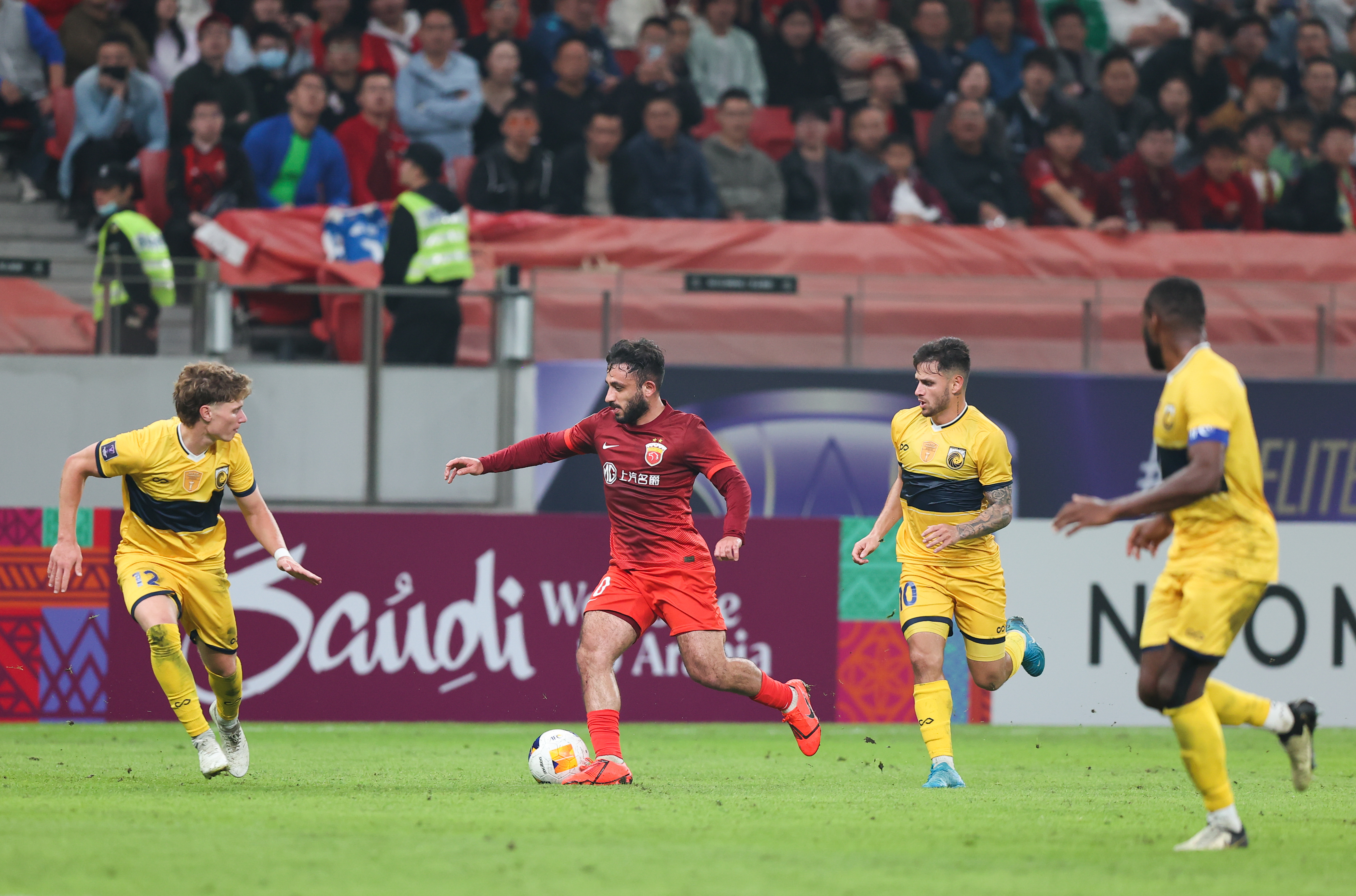 Leyu-包含冲刺阶段上海海港调整名单——亚冠节点到来，赛场秩序良好，临场指挥获称赞的词条-Leyu