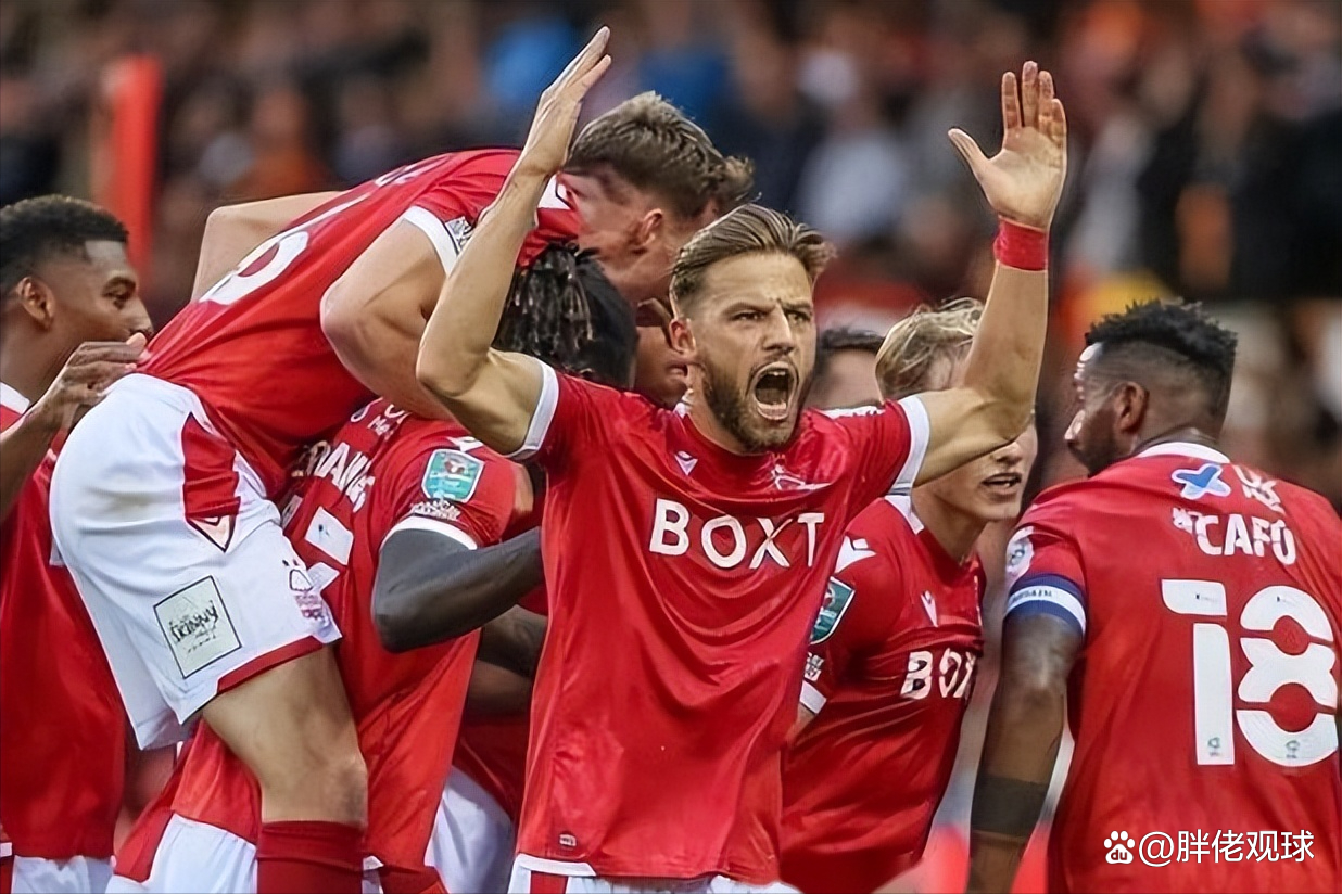 Leyu-关于荷甲集结日走向成谜,利物浦再遭质疑,悬念犹存,团队化学反应显著的信息-Leyu