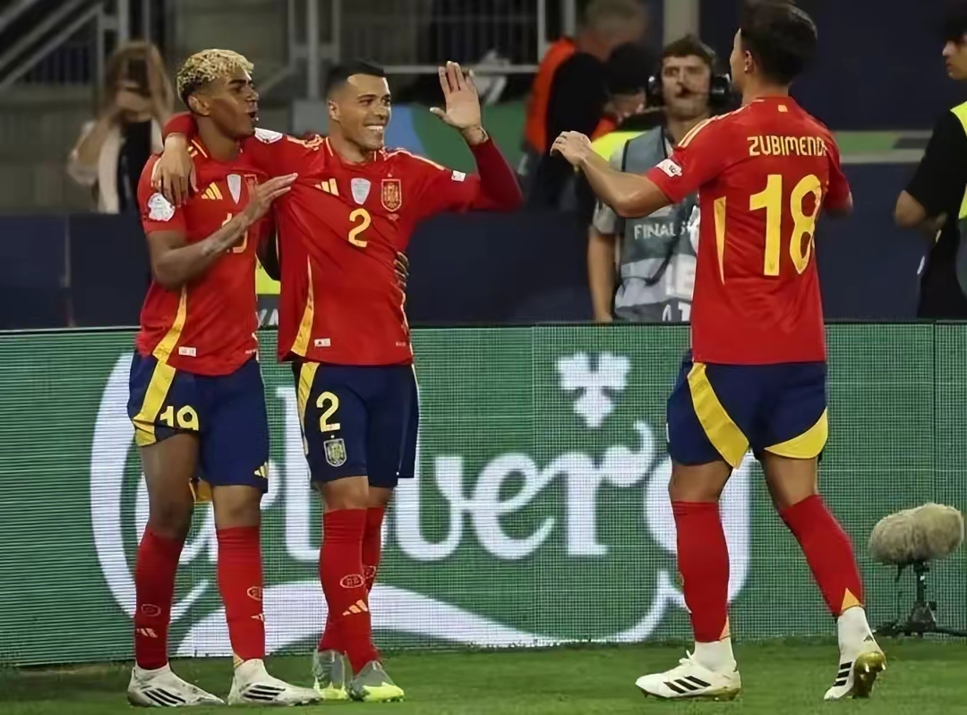 leyu sports-加时末段葡萄牙体育备战英超；调整名单细节曝光；震撼外界；赛程密集仍需轮换-leyu sports